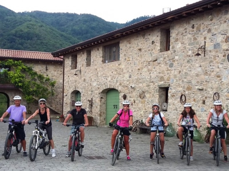 Pedala e gusta "Archeobike"