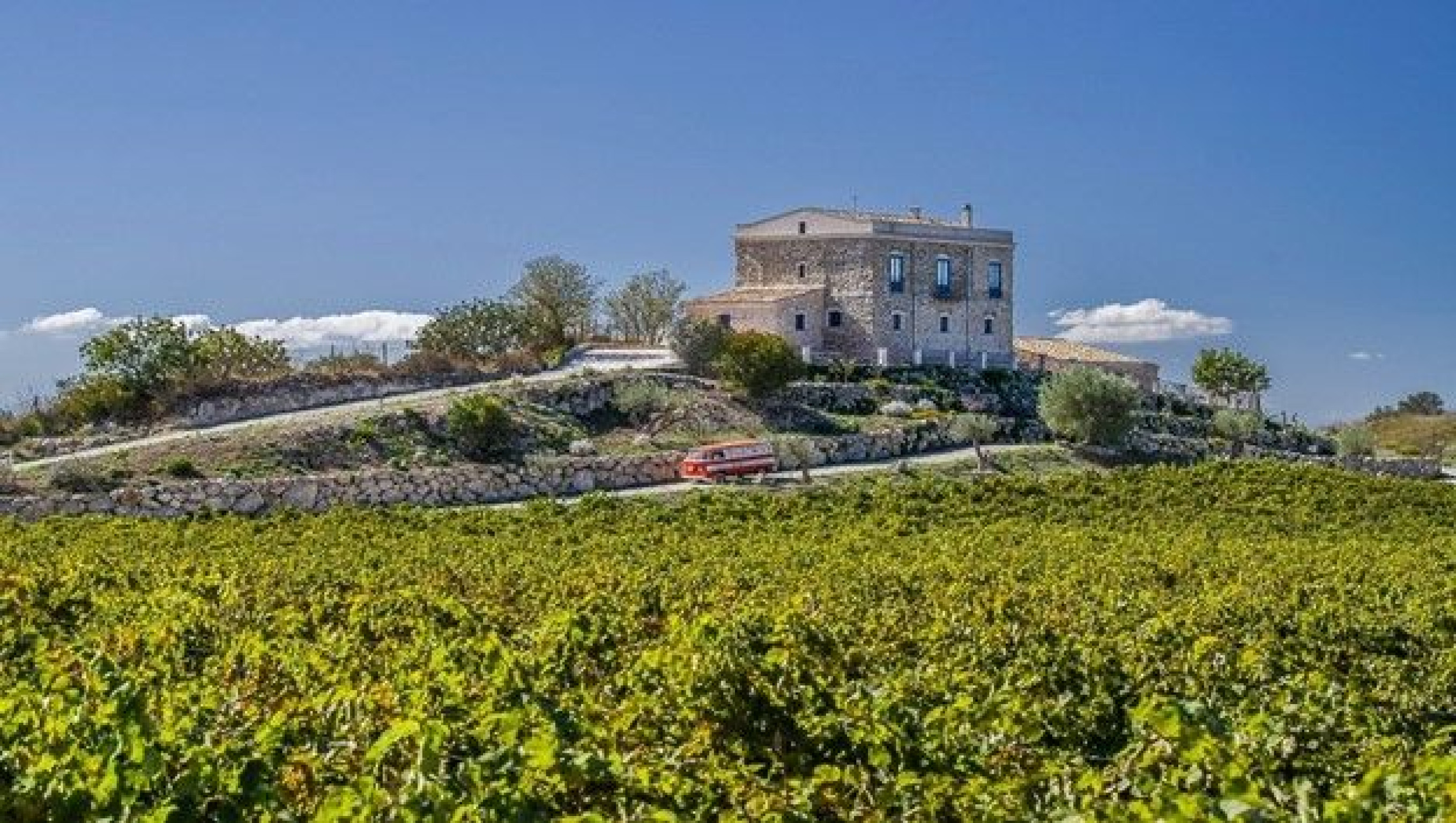Hero Azienda Vitivinicola "Tenute Lombardo"