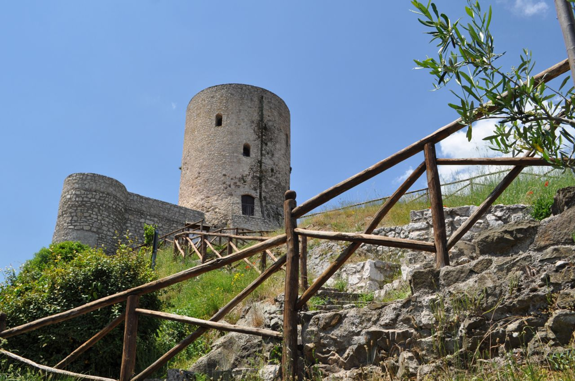 Hero Torre Angioina