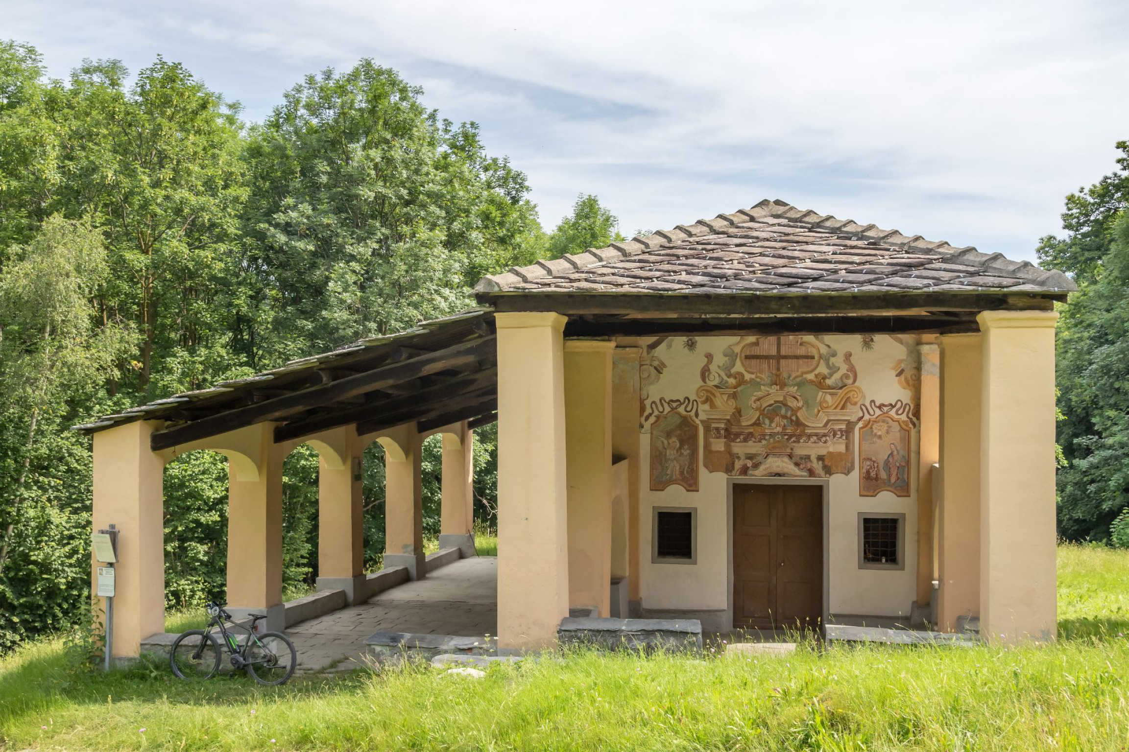 Hero Santuario della Madonna dell'Oriente