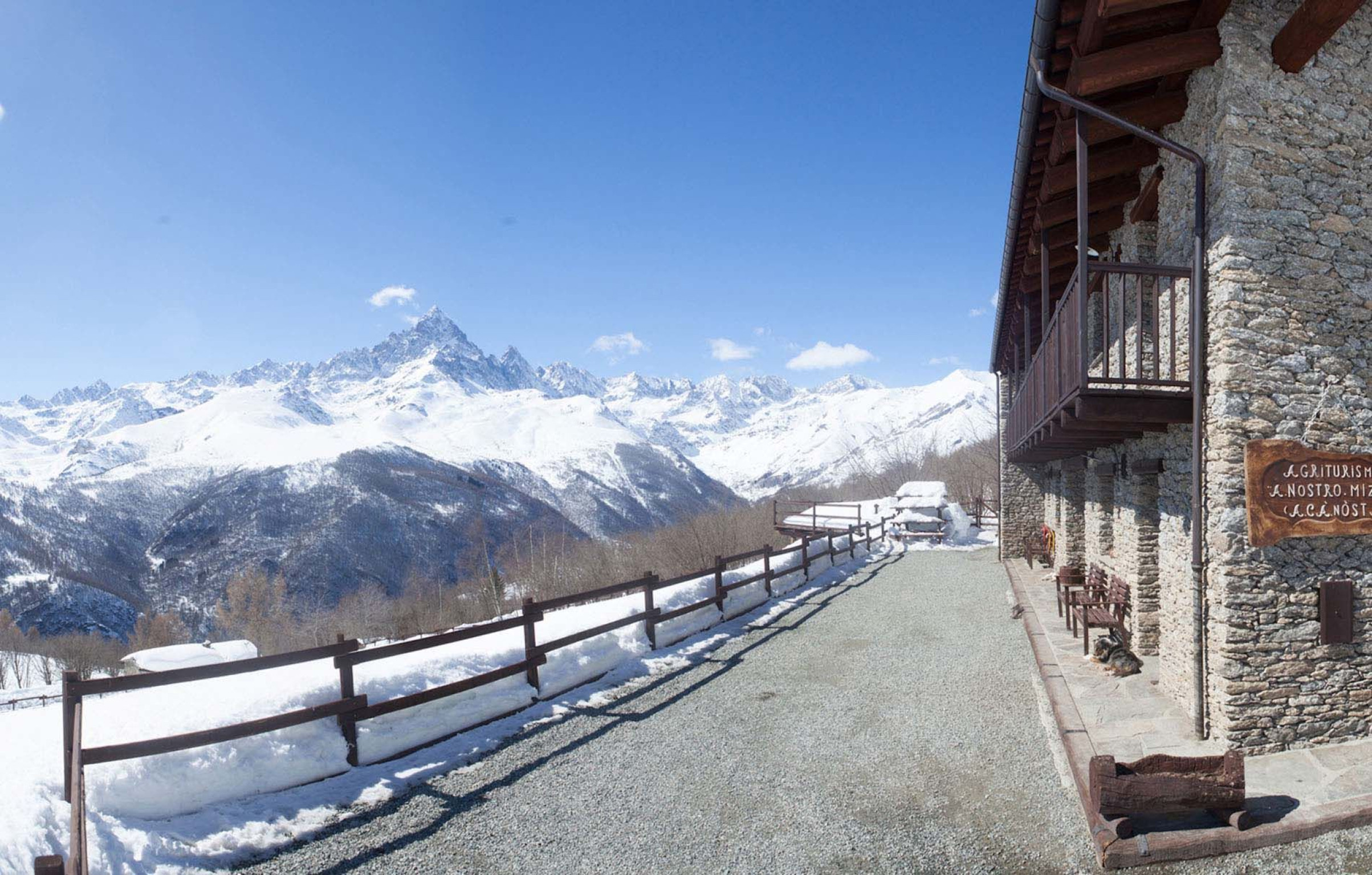 Hero A nostro mizoun