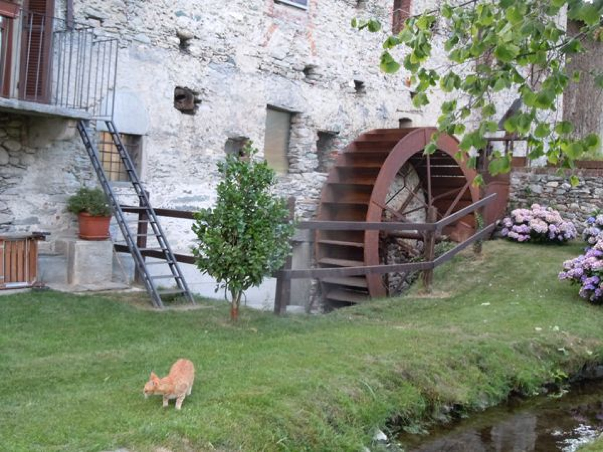 Hero Punto di noleggio e-bike a Sanfront