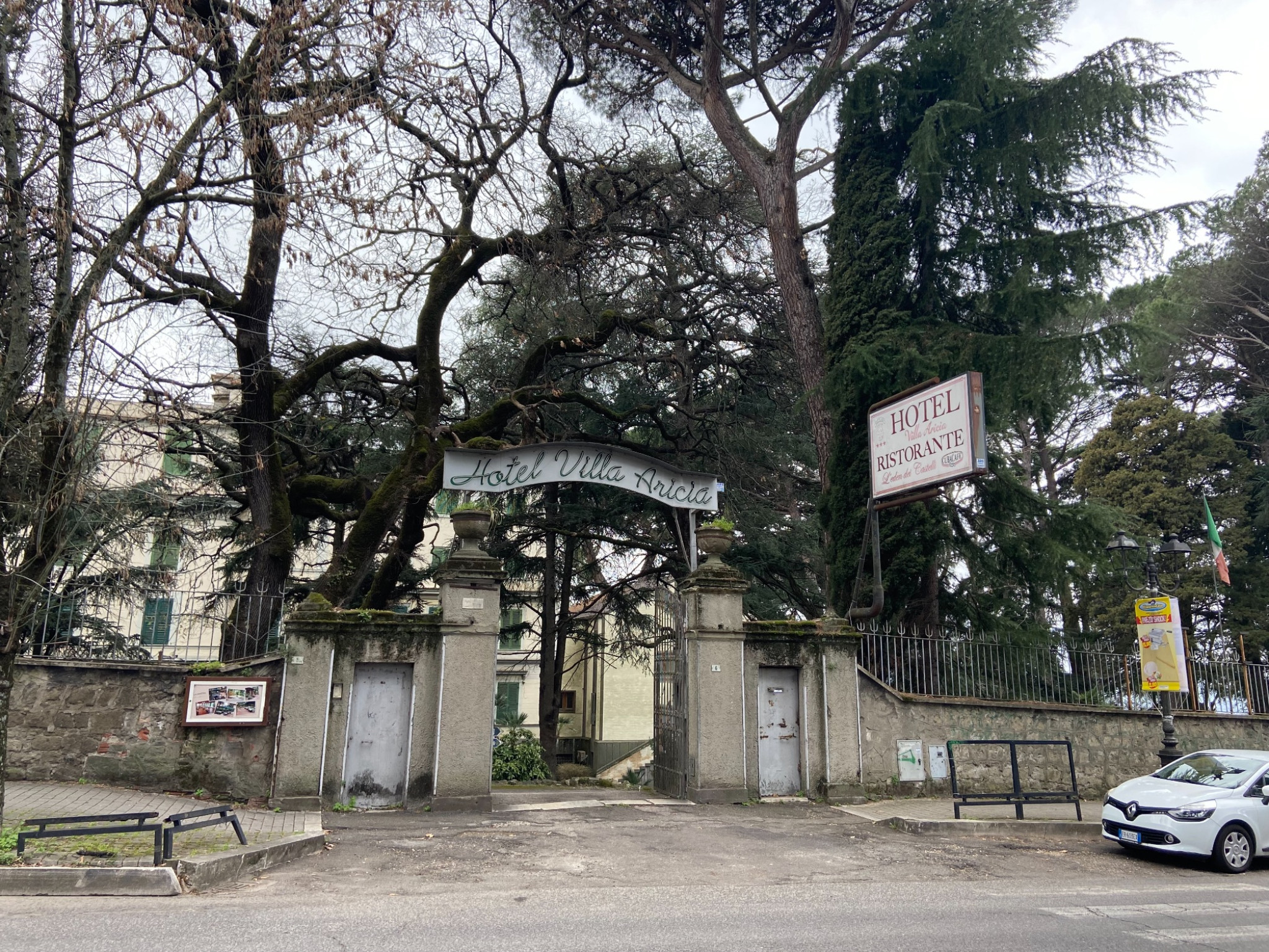 Hero Hotel Villa Aricia