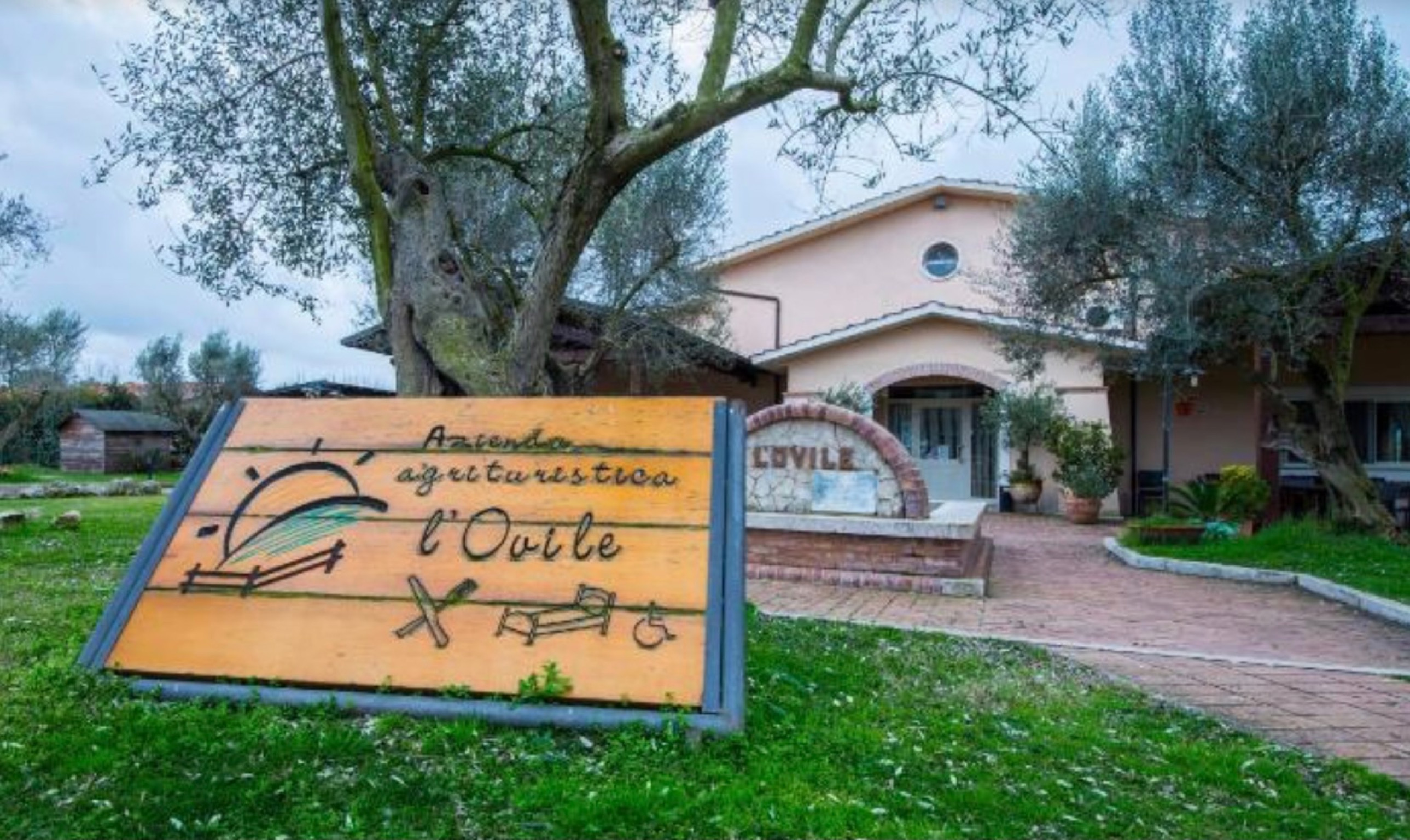 Hero Agriturismo l'Ovile 