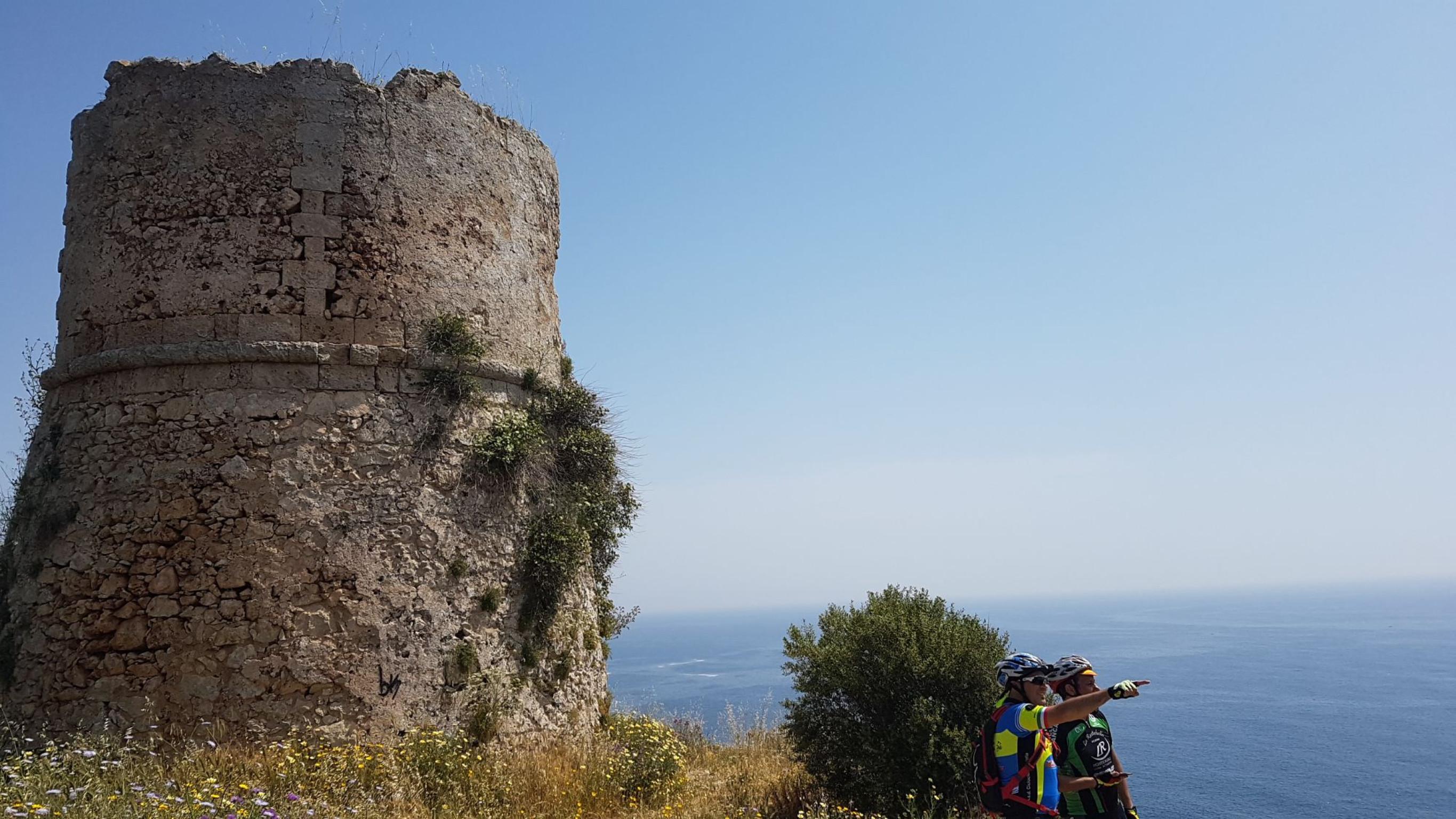 Hero Torre Capo Lupo a Marittima (Diso)