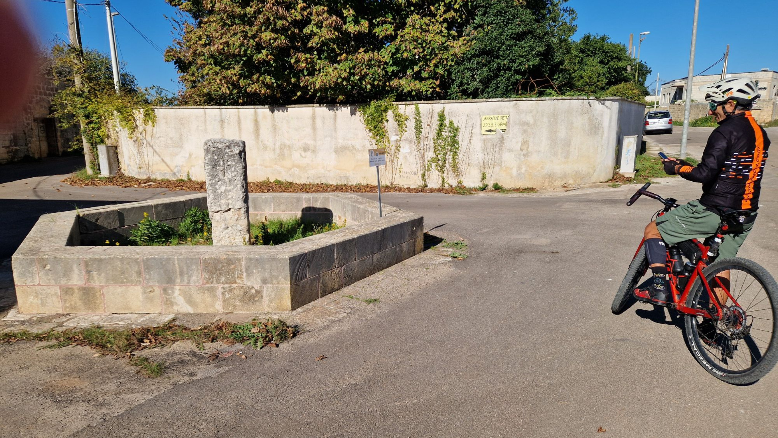 Hero Menhir del Foggiaro e menhir dello Spirito Santo (Arigliano, Gagliano del Capo)