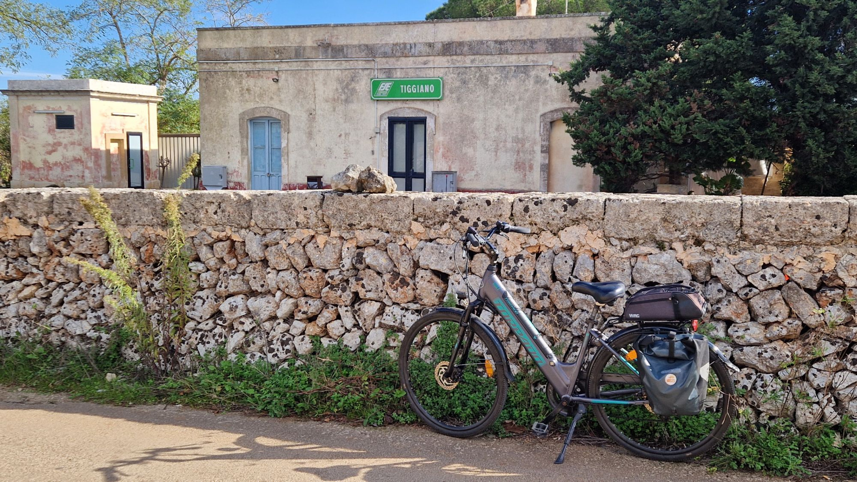 Hero Stazione di Tiggiano
