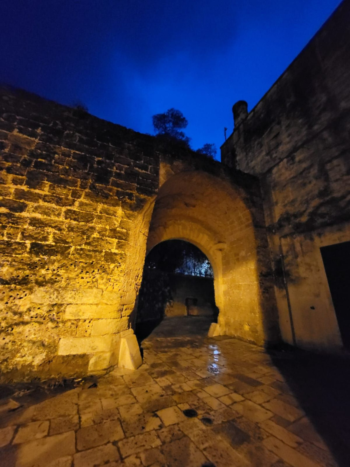 Hero Porta Filìa (Sternatia)