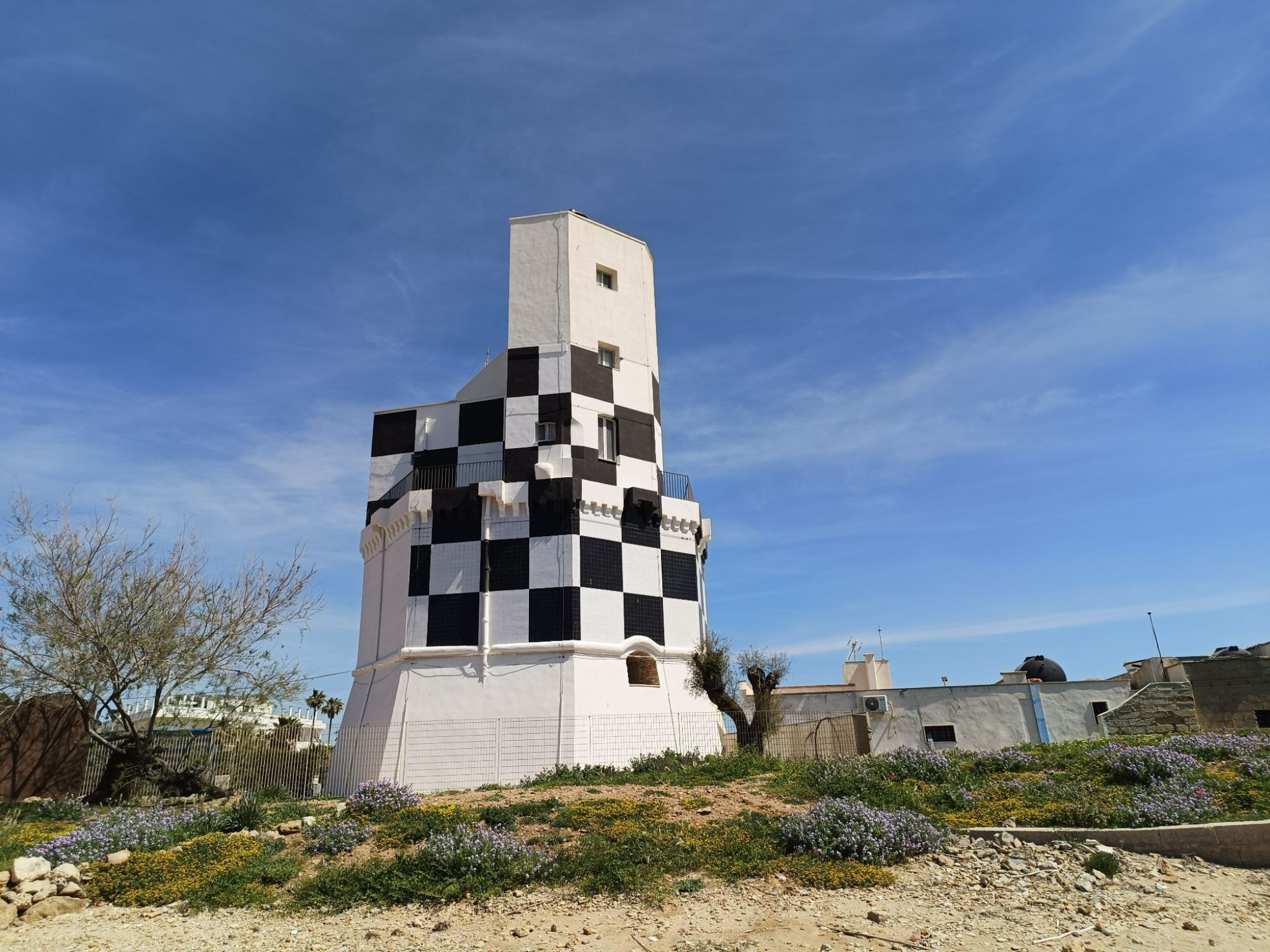 Hero Faro di Torre San Giovanni