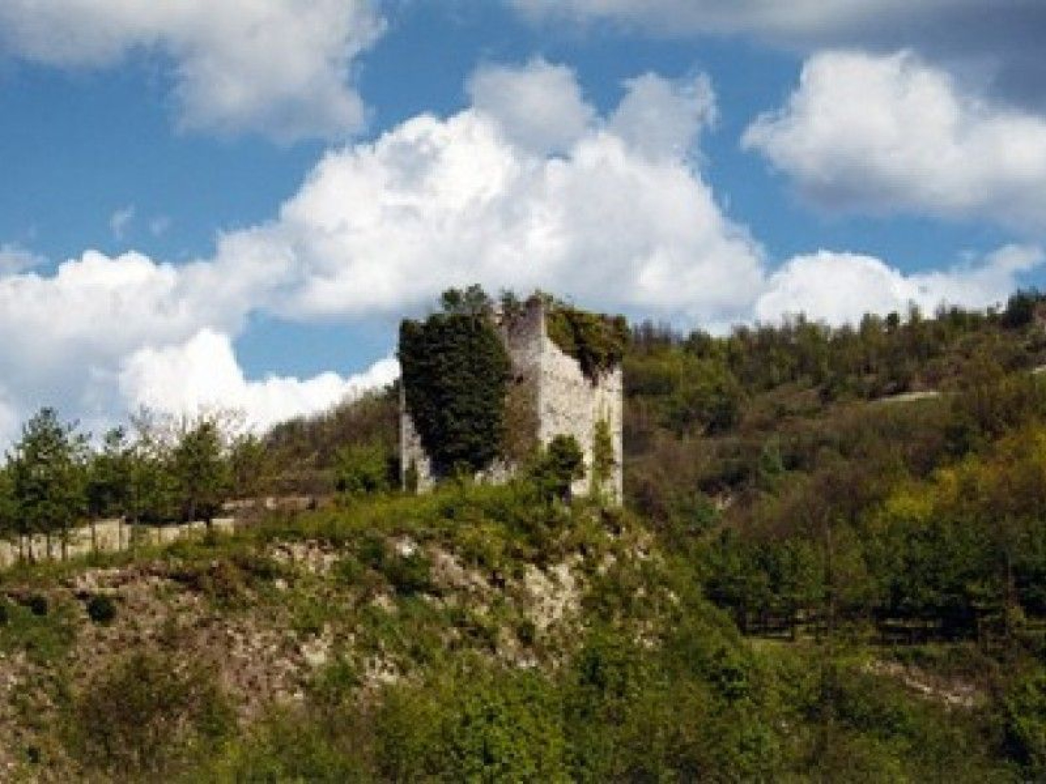 Hero Sito archeologico del Castello di Garbagna