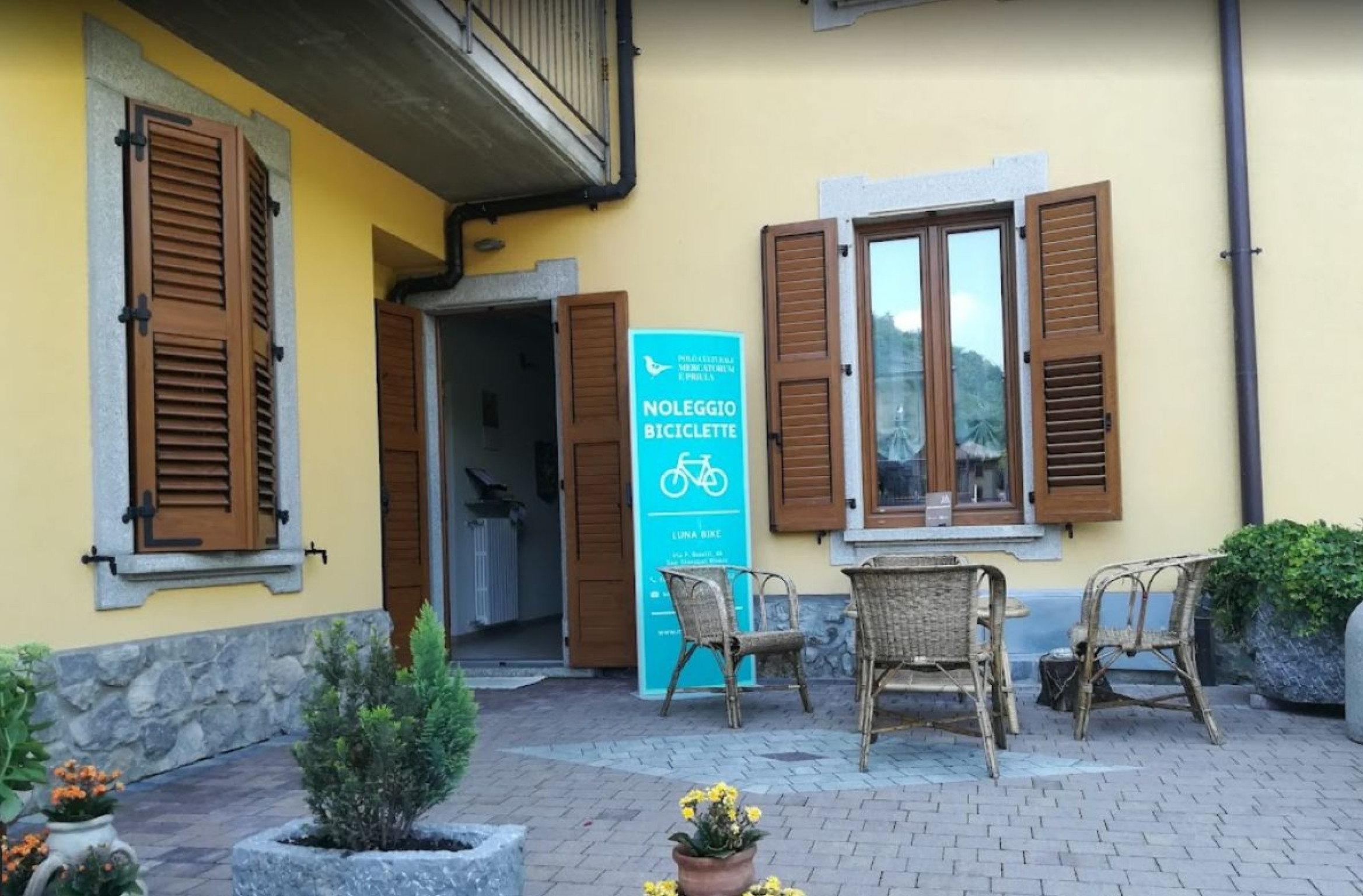Hero Punto di noleggio ebike BikeSquare B&B Luna