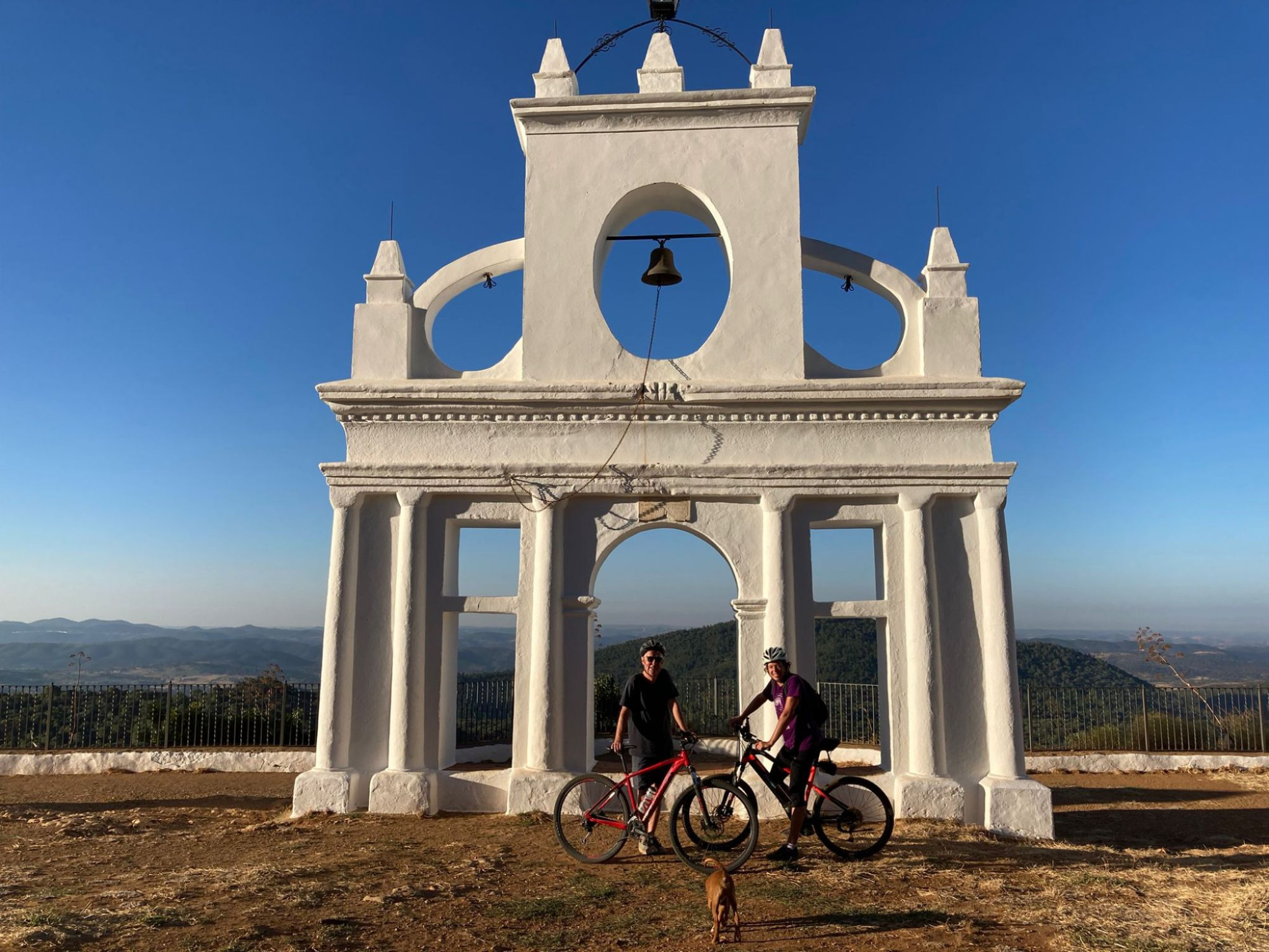 Hero Da Alajar a Madronero