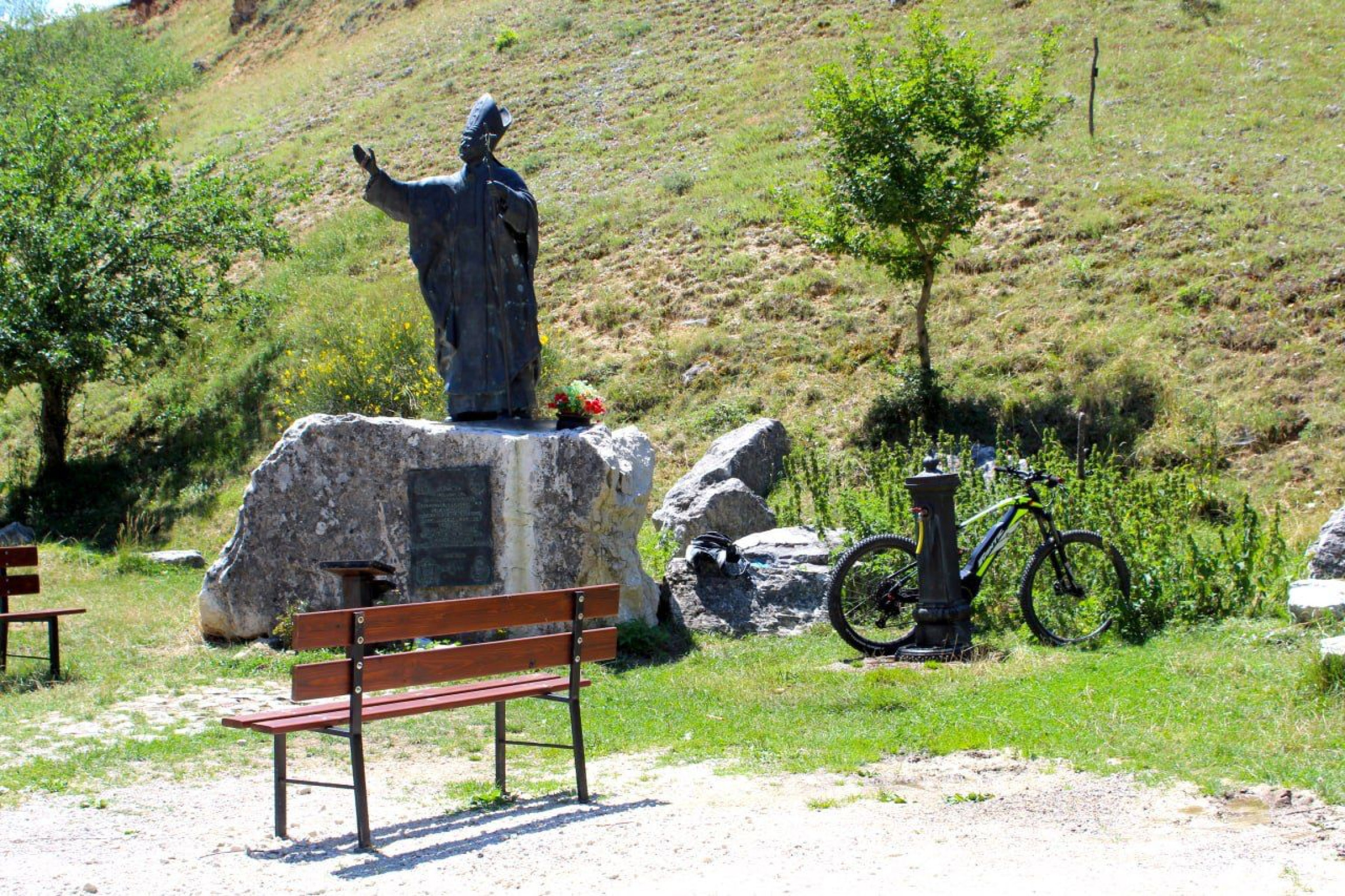Hero Scanno | San Liborio statua del Papa | Passo Godi | Lo Scoiattolo | Scanno