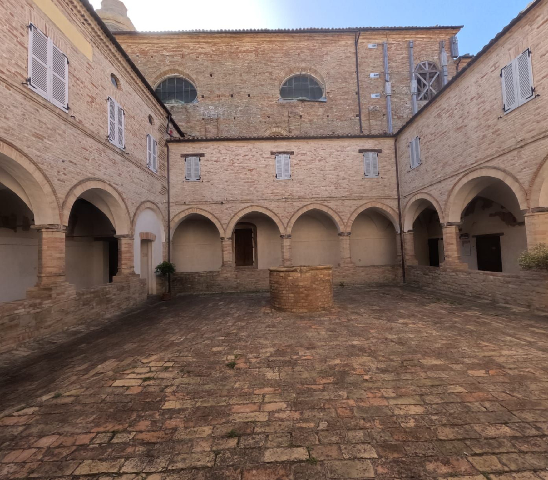 Hero Loro Piceno, il paese del vino cotto