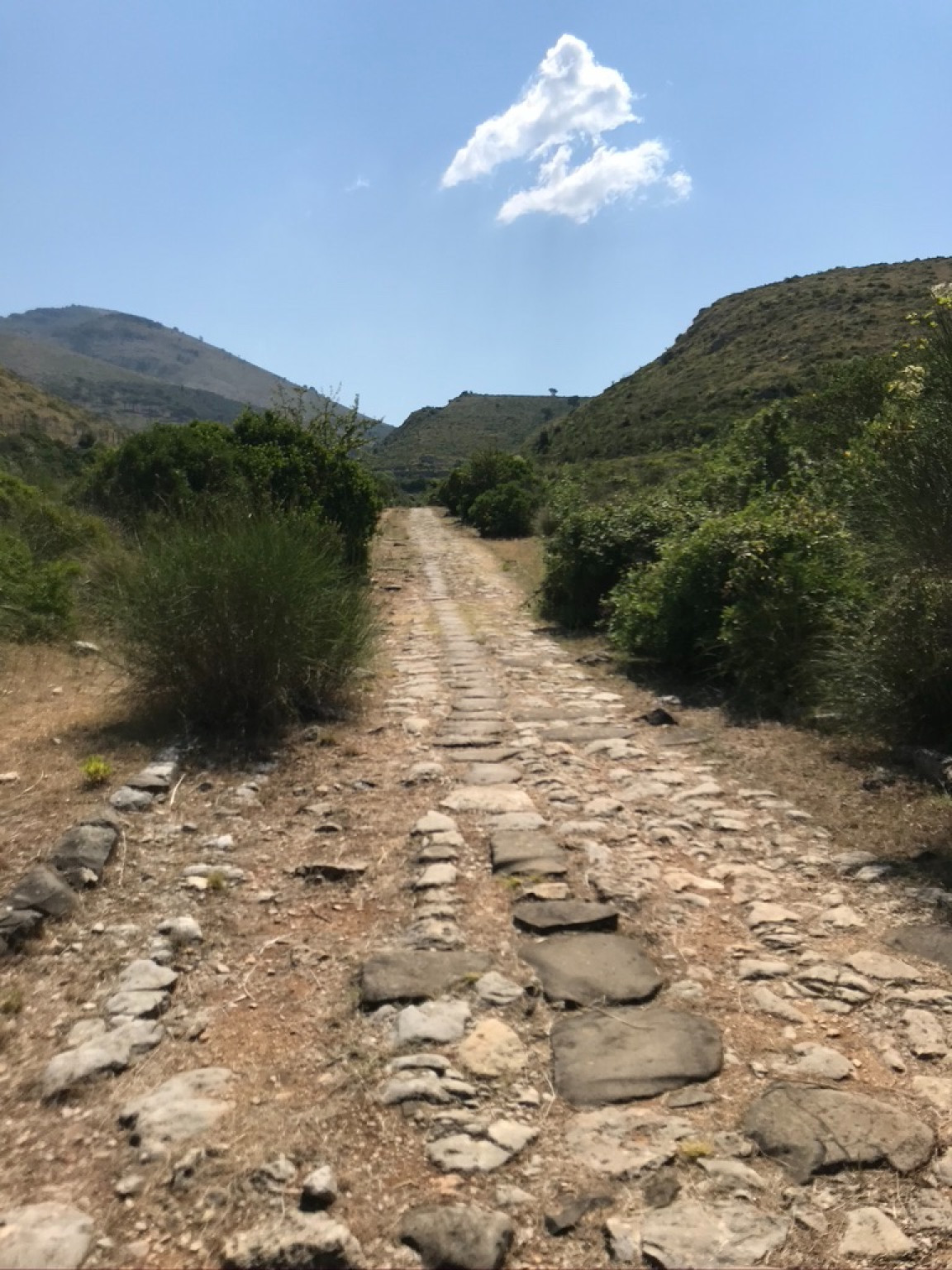 Hero Appia Antica Fondi-Formia
