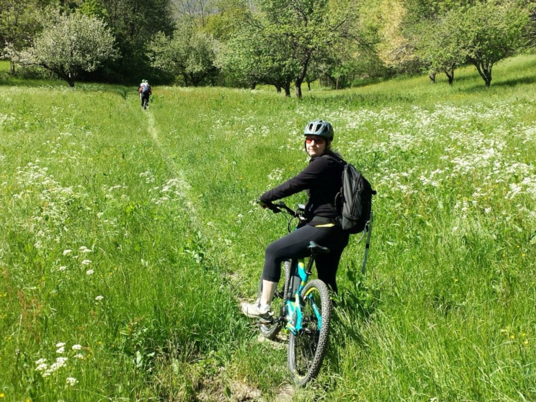 Hero Ru, Castelli e il Lago di Villa