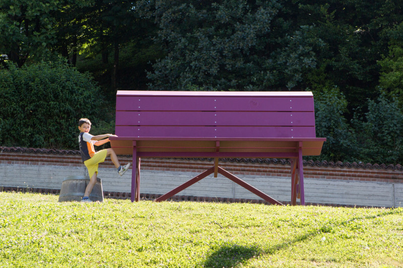 Purple Big Bench - Monforte d'Alba