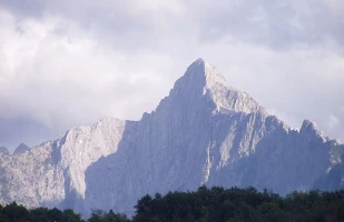Lunigiana, Mezzana - Monte de' Bianchi