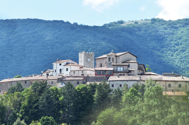 Monte San Giovanni in Sabina e Castello Orsini